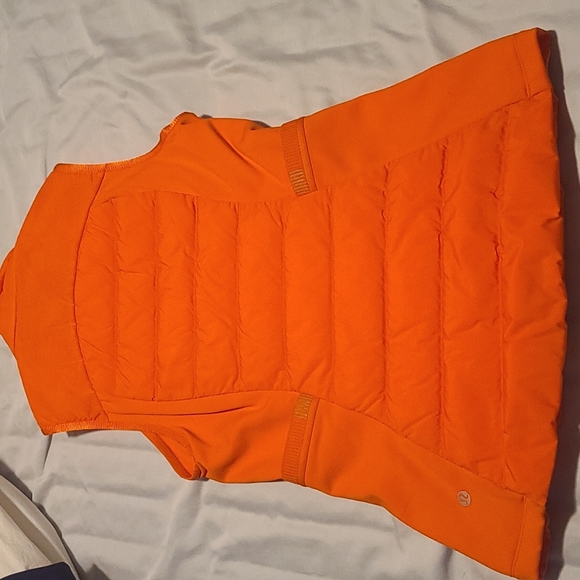 Lululemon insulated vest - Picture 3 of 4